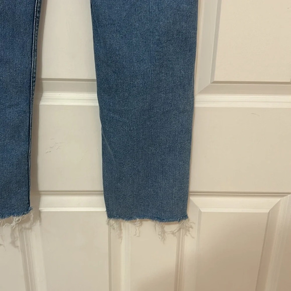 Divided high waist blue denim jeans size 2 H&M Straight leg frayed bottom - Picture 5 of 6